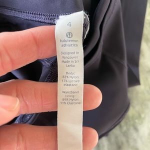 2 pair bundle of Lululemon fast and free size 4